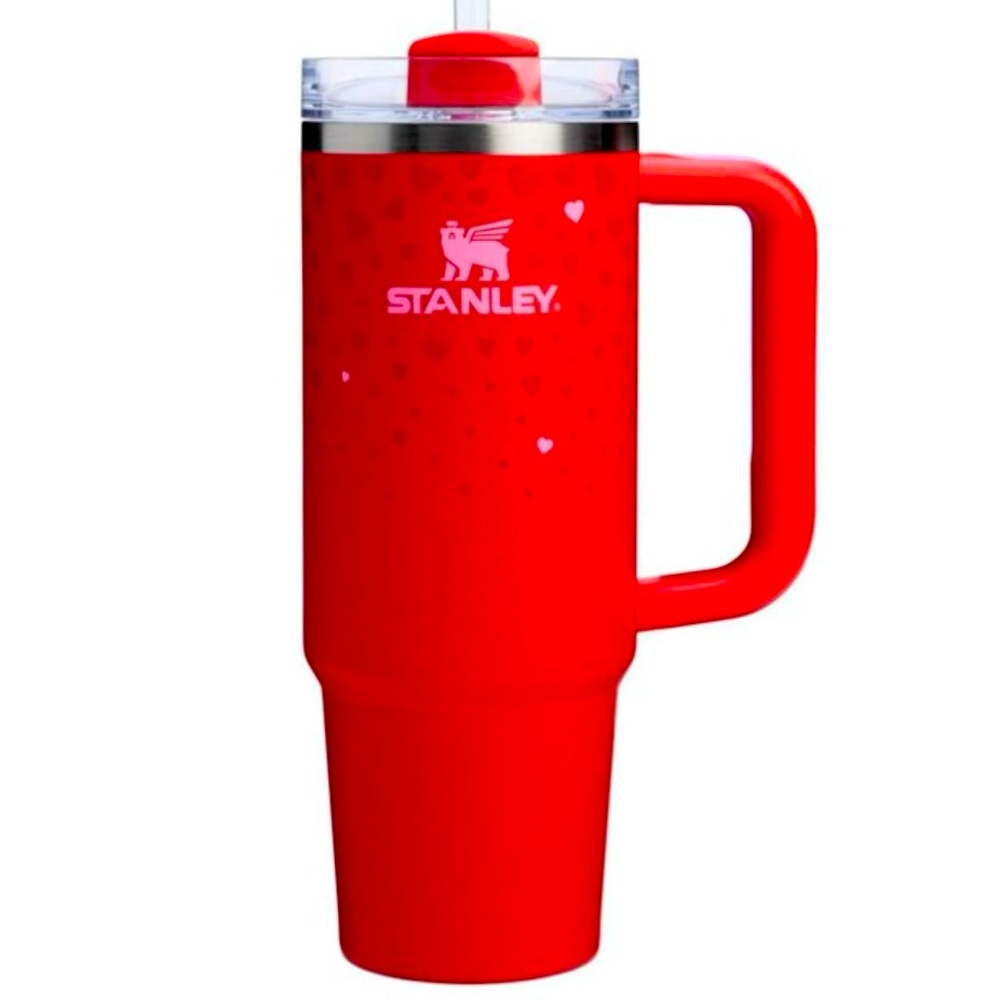 Stanley Valentines Limited Edition. 40oz Red Ruby Heart Tumbler NWT ❤️💕💋